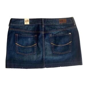 Vintage Bullhead Denim Skirt Blue Wash Frayed Hem Size 11 Distressed
